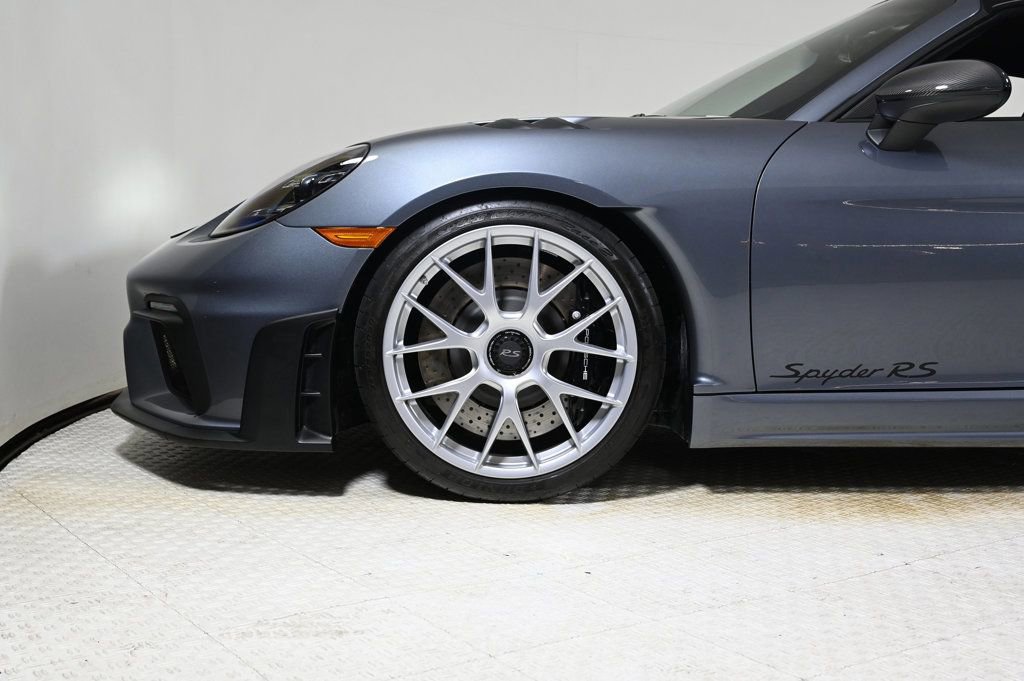 Certified 2025 Porsche 718 Boxster Spyder RS image 29