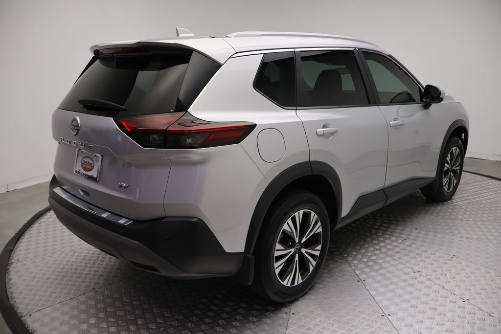 Used 2023 Nissan Rogue SV w/ SV Premium B Package FWD image 8