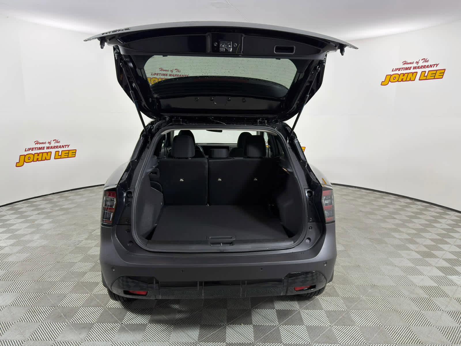 New 2026 Nissan Kicks SV w/ SV Premium Package FWD image 5