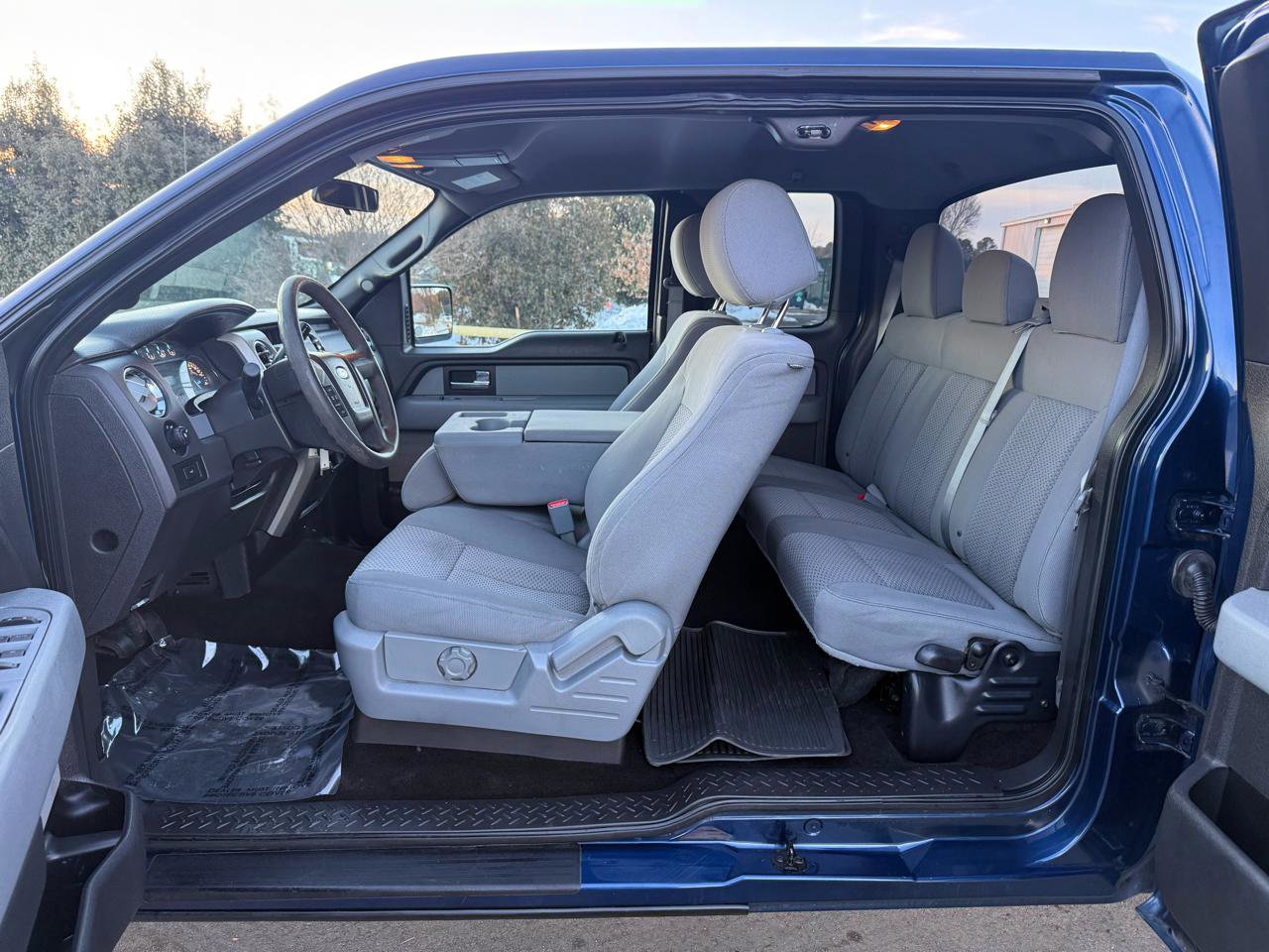 Used 2012 Ford F150 XLT image 6