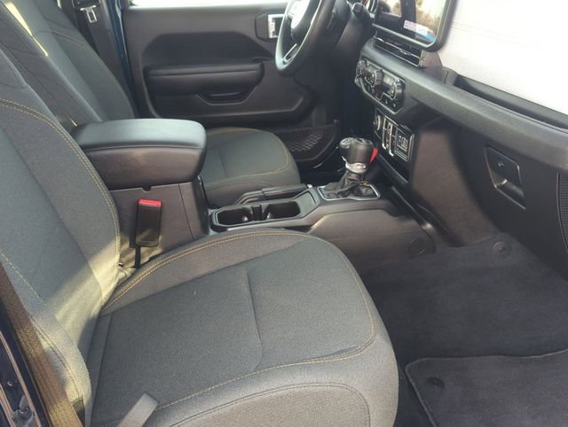 Used 2025 Jeep Wrangler Sport image 25