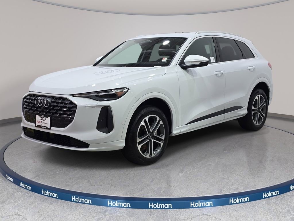 Used 2025 Audi Q5 Premium Plus w/ Premium Plus image 1