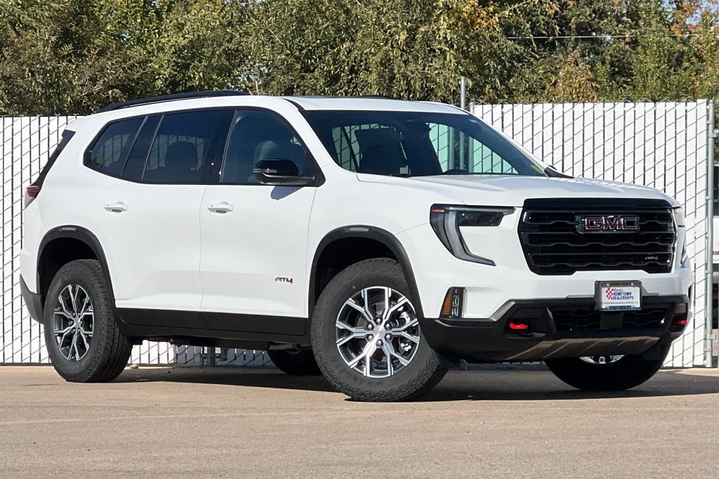 New 2026 GMC Acadia AT4 w/ Luxury Package image 2