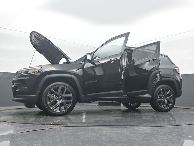 New 2026 Jeep Compass Latitude w/ Sun and Sound Group image 59