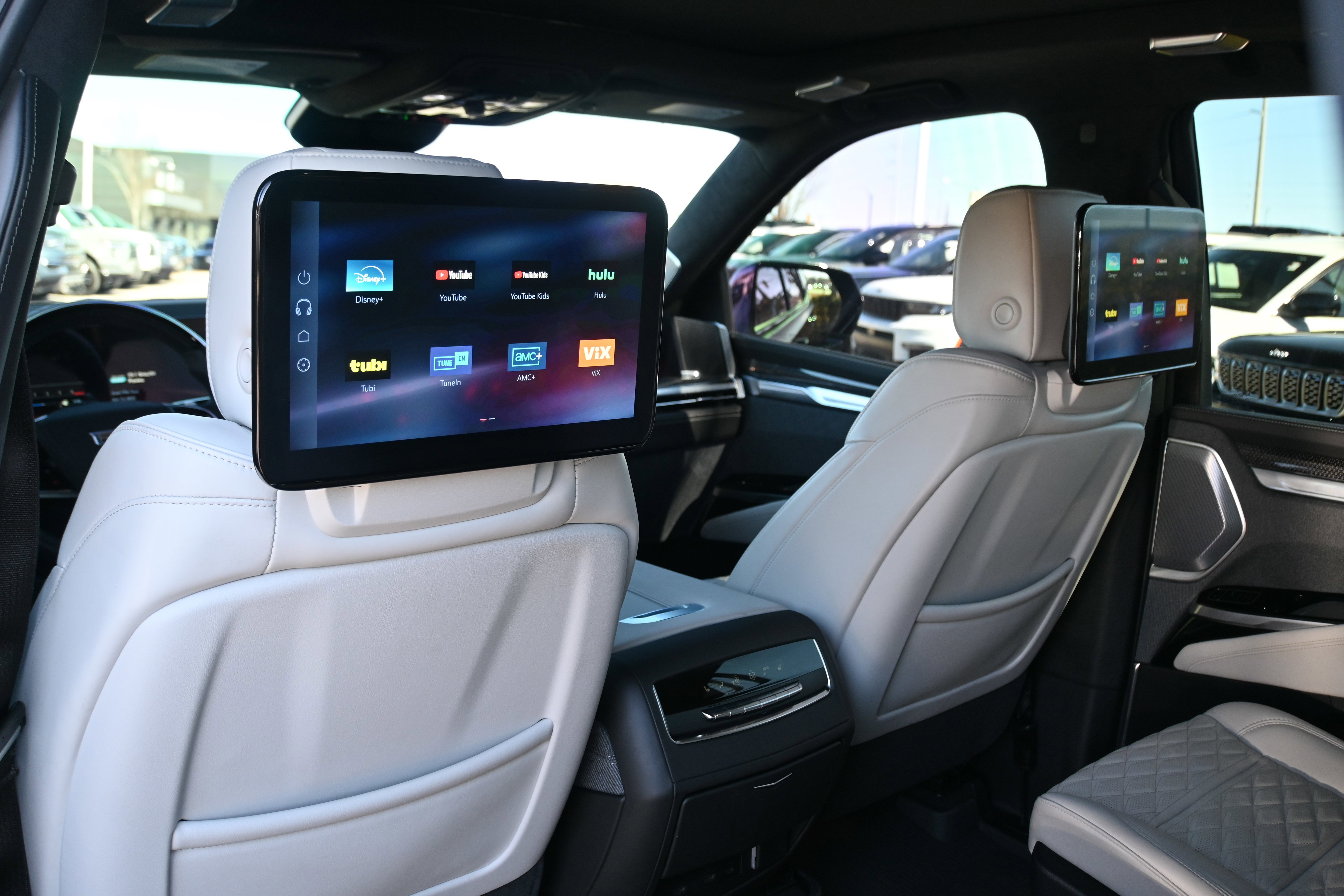 Used 2025 Cadillac Escalade V w/ LPO, Floor Liner Package image 11