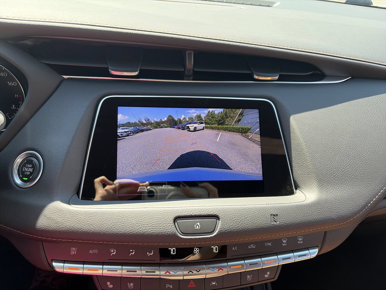 Used 2021 Cadillac XT4 Premium Luxury FWD image 24