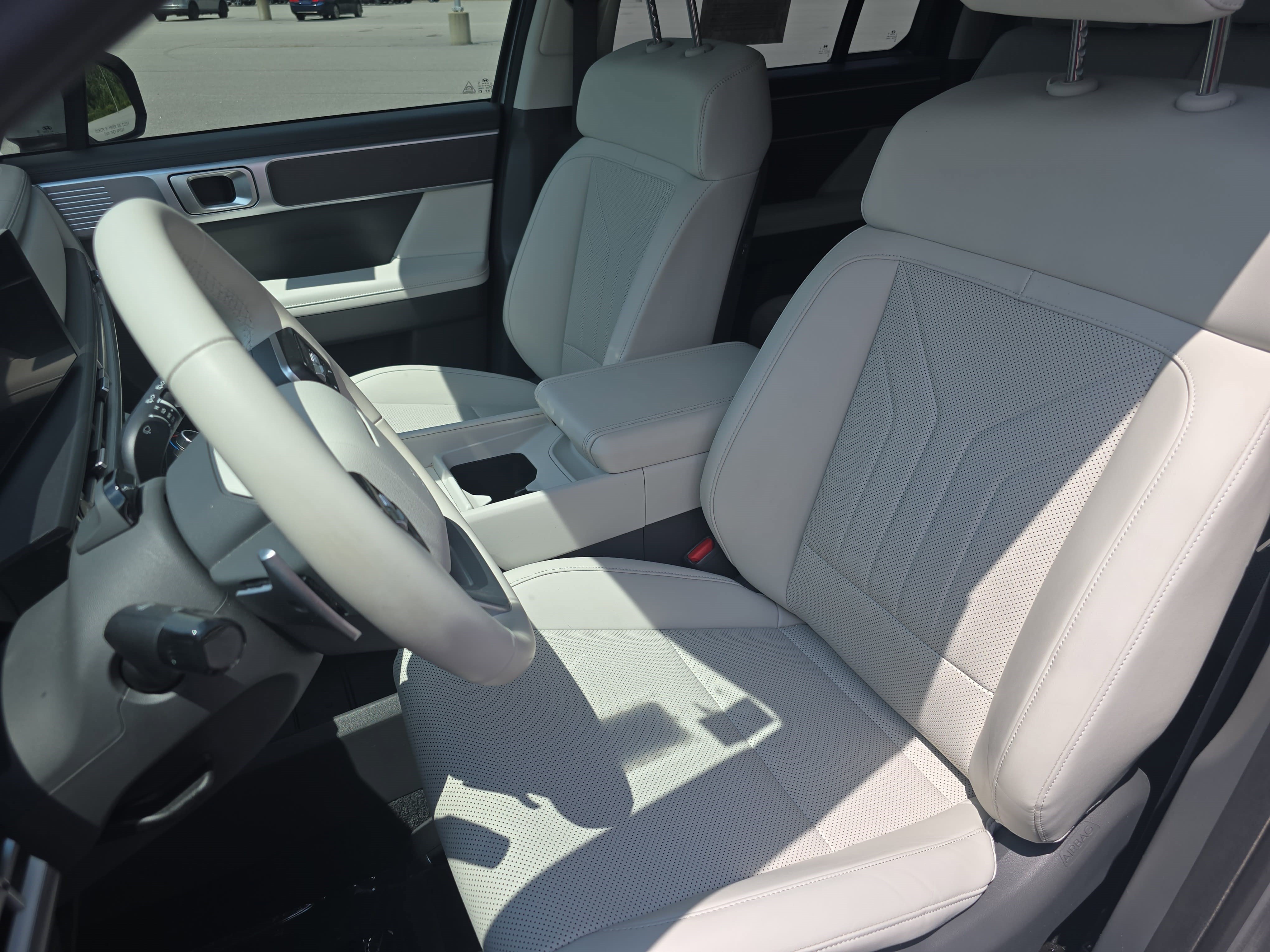 Used 2024 Hyundai Santa Fe SEL FWD image 15