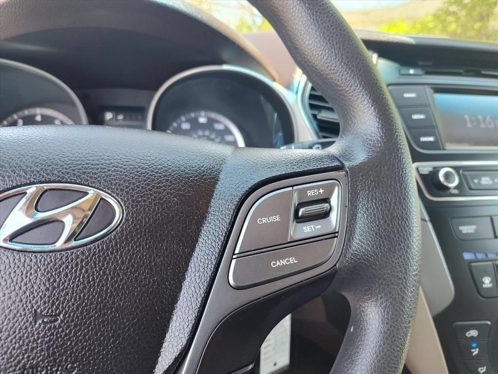 Used 2018 Hyundai Santa Fe Sport AWD/4WD image 16