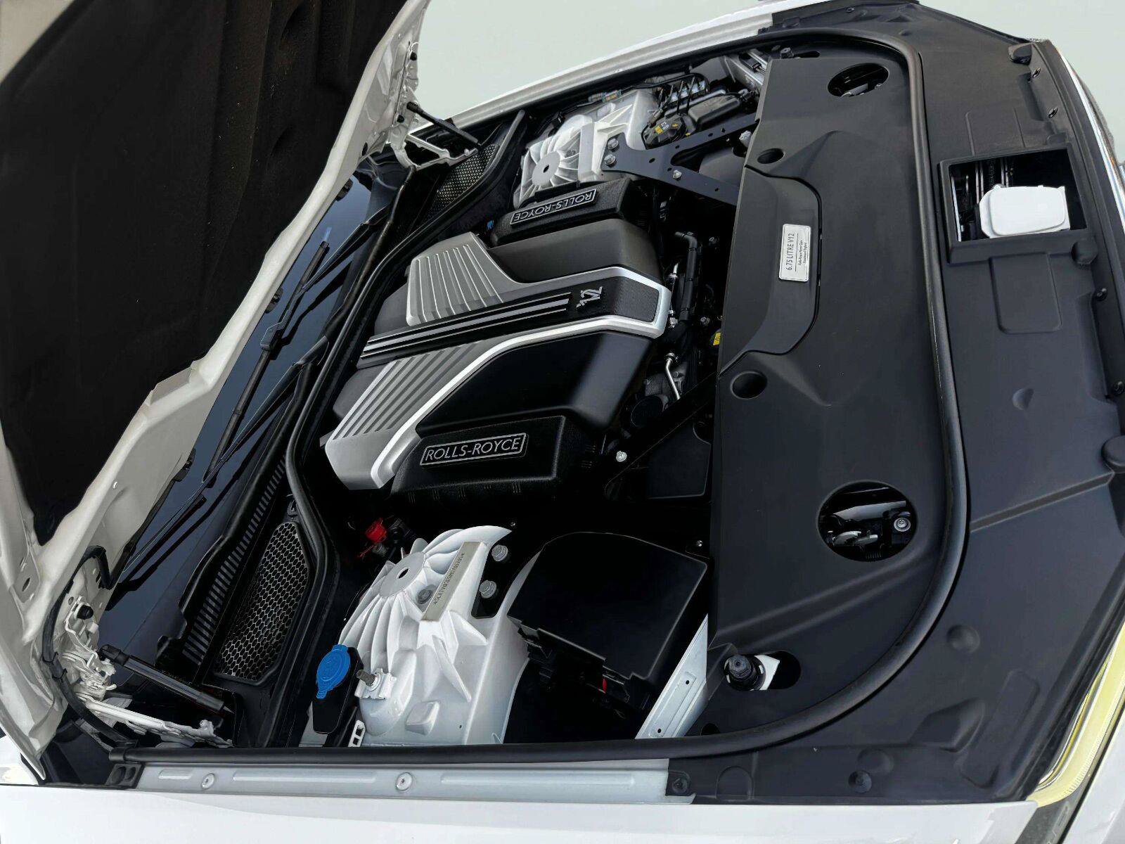 Used 2021 Rolls-Royce Ghost AWD/4WD image 57