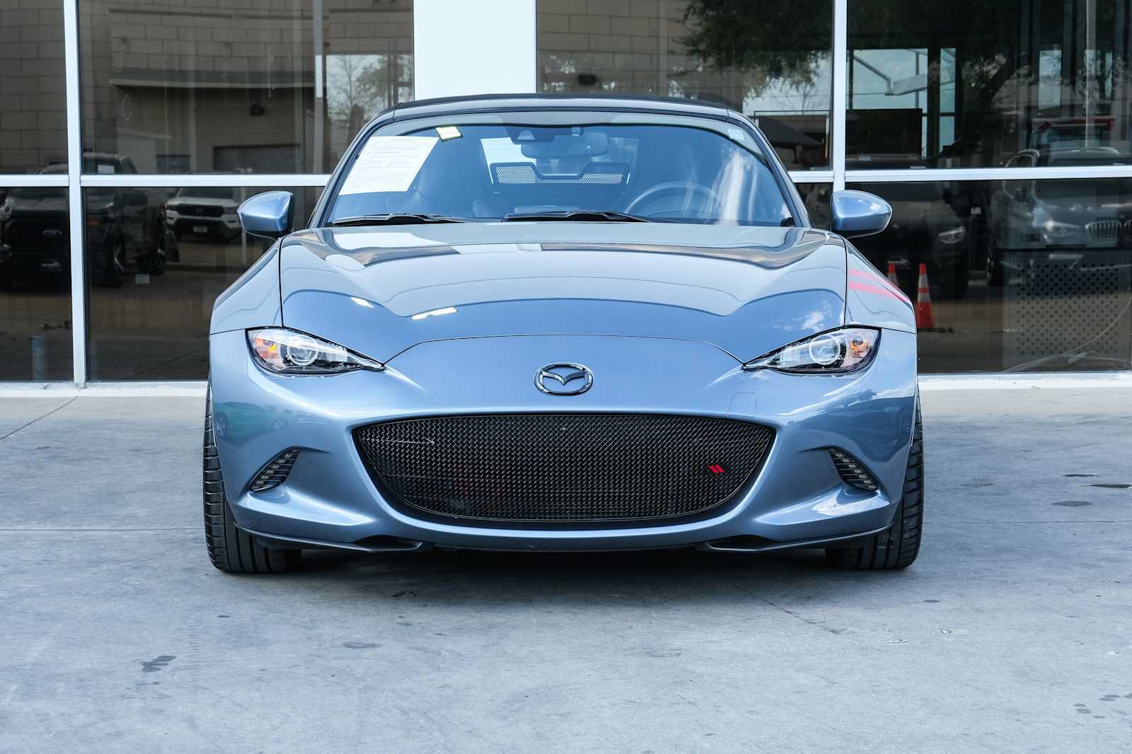 Used 2016 MAZDA MX-5 Miata Grand Touring RWD image 2