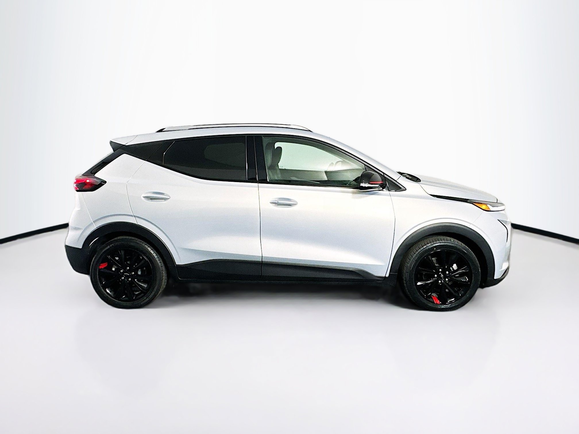 Used 2023 Chevrolet Bolt EUV LT w/ Convenience Package FWD image 10