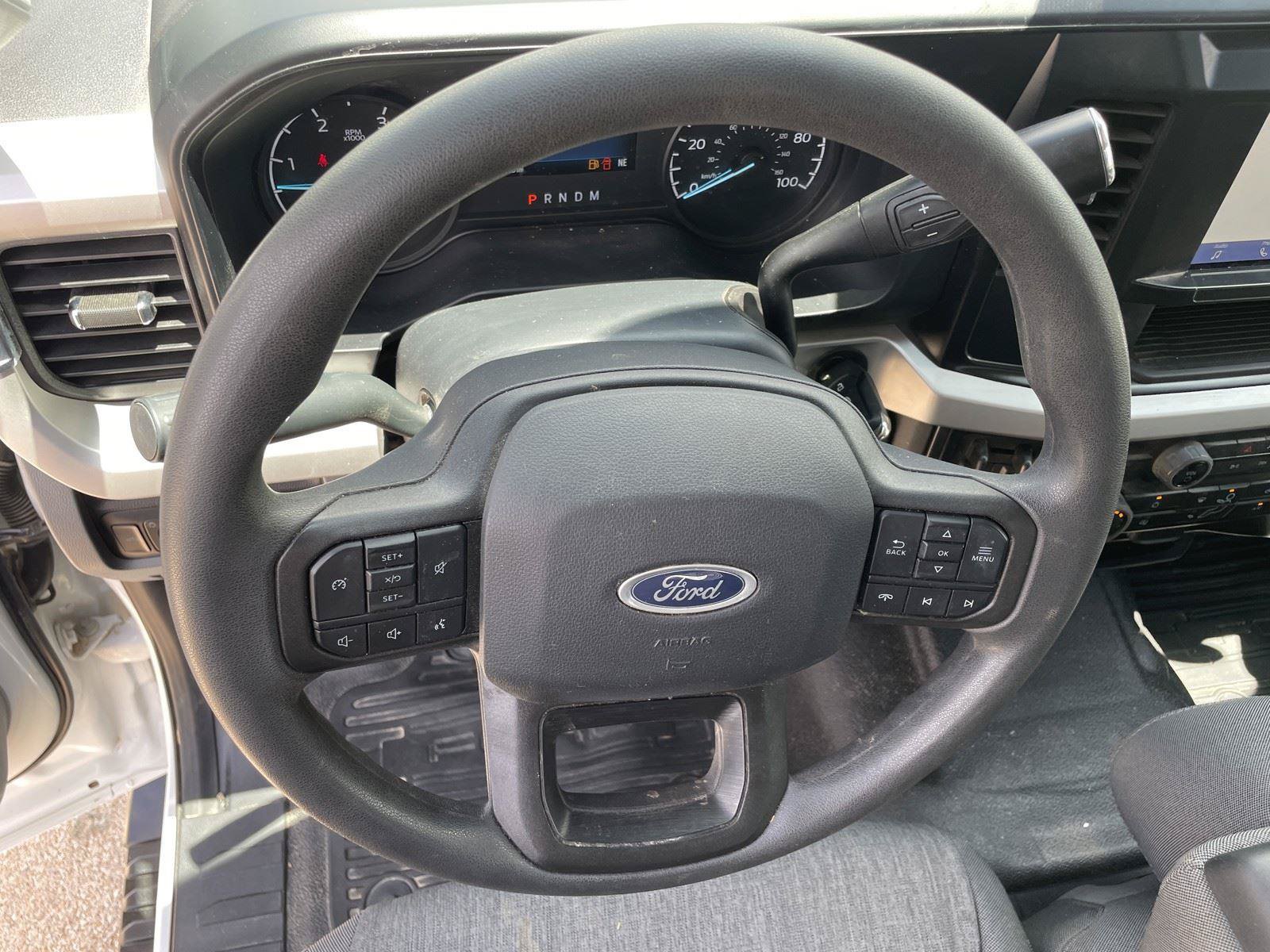 Used 2025 Ford F350 XL w/ XL Driver Assist Package AWD/4WD image 14