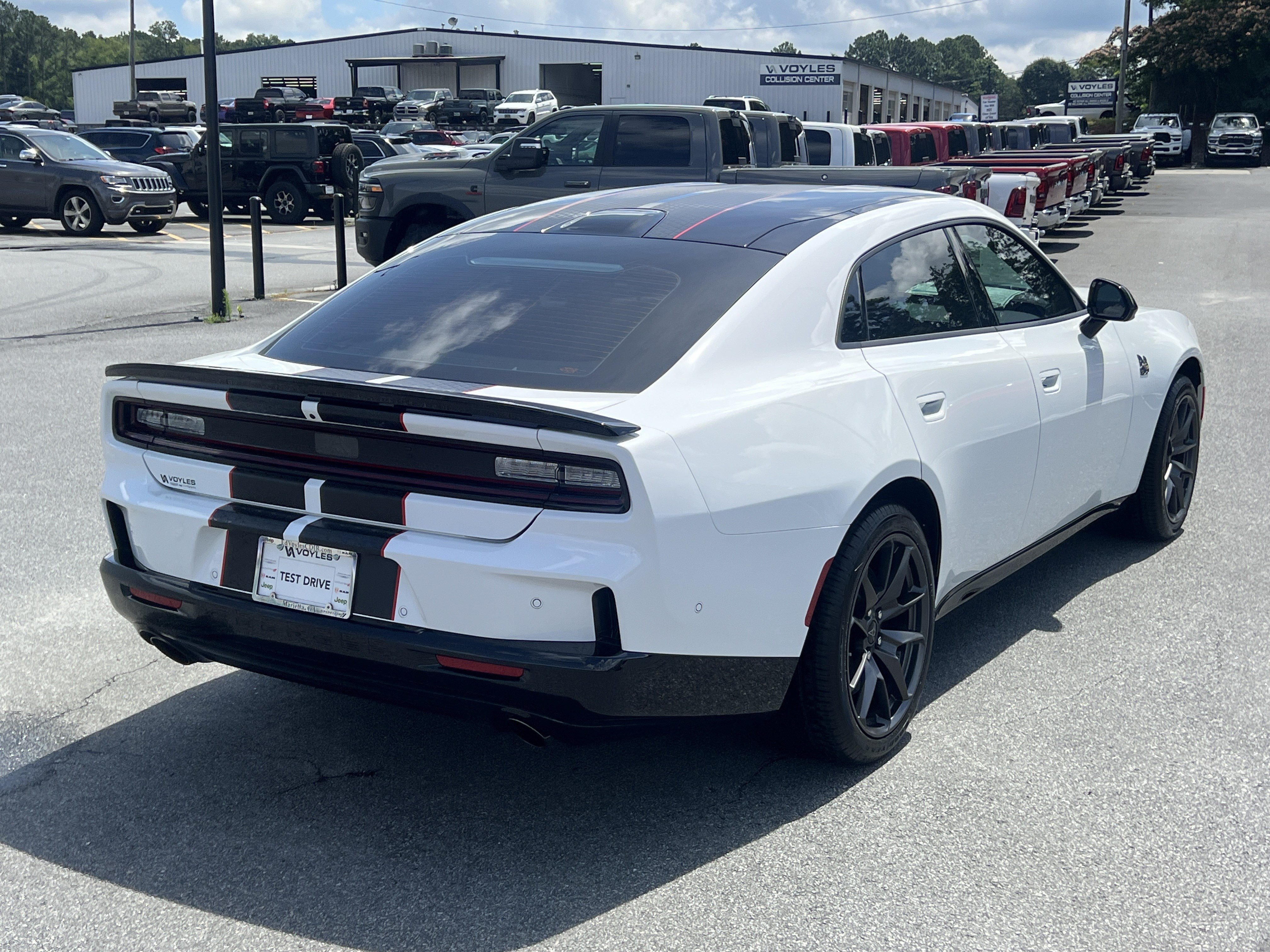 New 2026 Dodge Charger Scat Pack w/ Blacktop Package AWD/4WD image 8