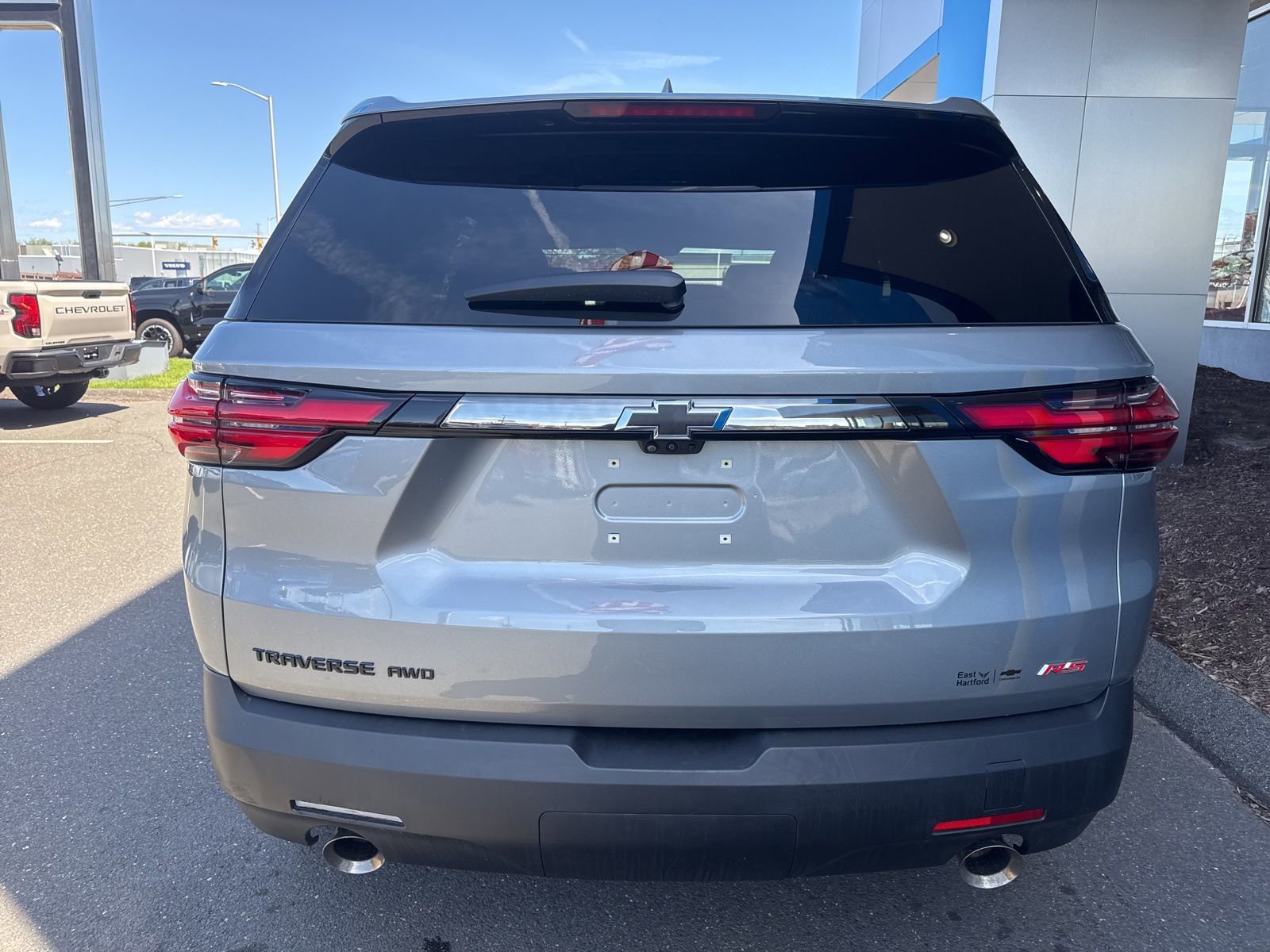 Used 2023 Chevrolet Traverse RS w/ LPO, Floor Liner Package AWD/4WD image 6