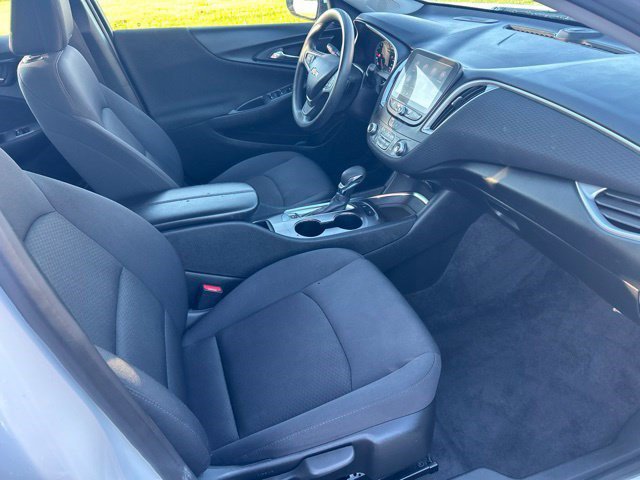 Used 2024 Chevrolet Malibu LT FWD image 38