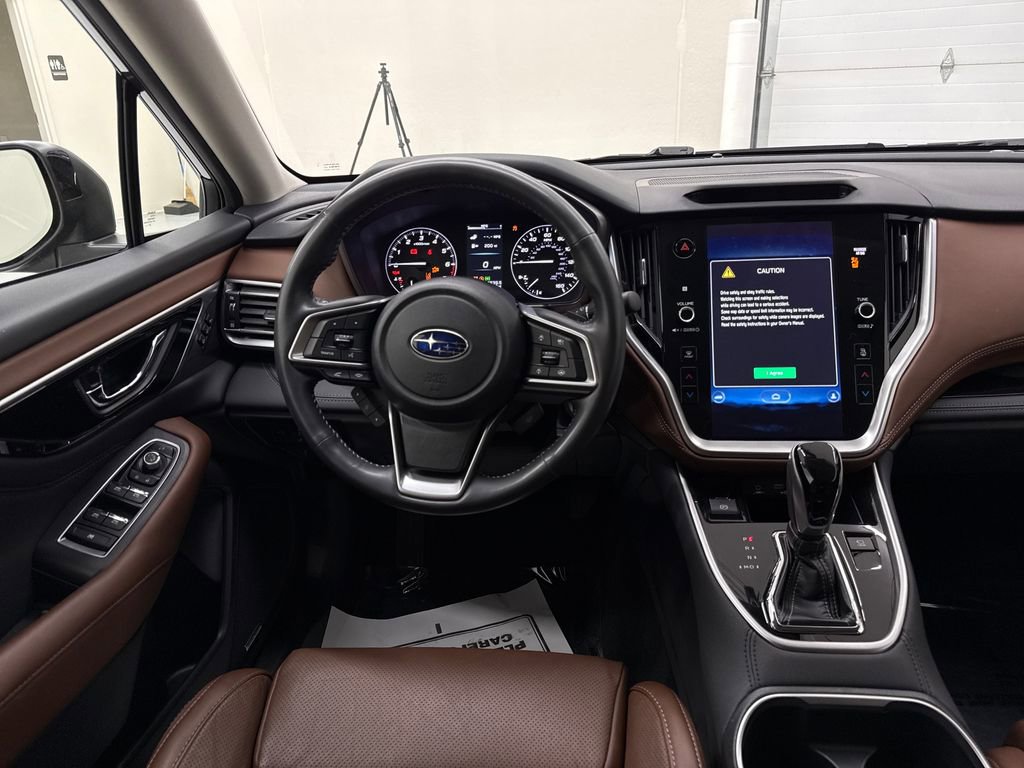 Certified 2022 Subaru Outback Touring AWD/4WD image 14