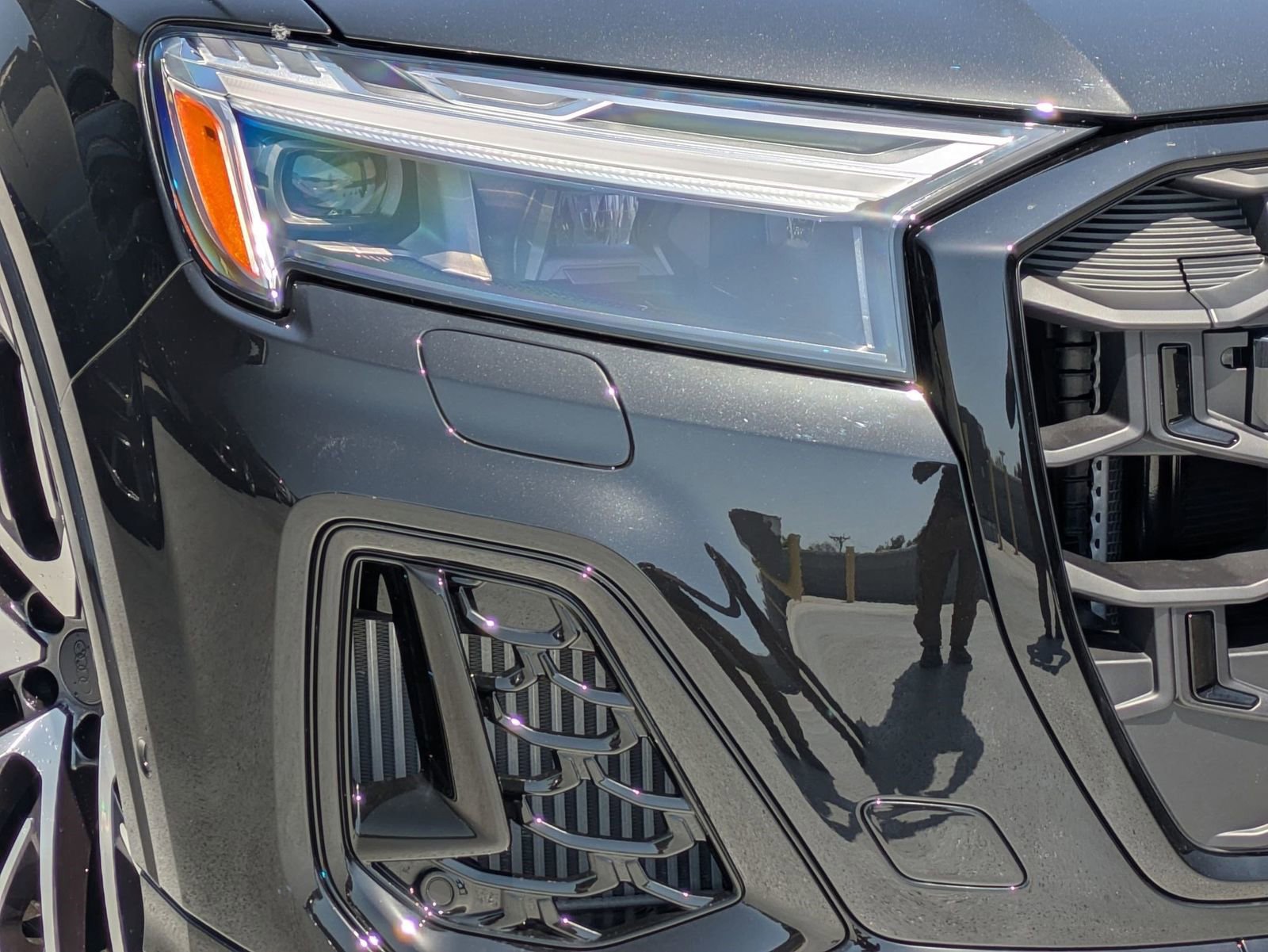 New 2026 Audi SQ7 Premium Plus AWD/4WD image 16