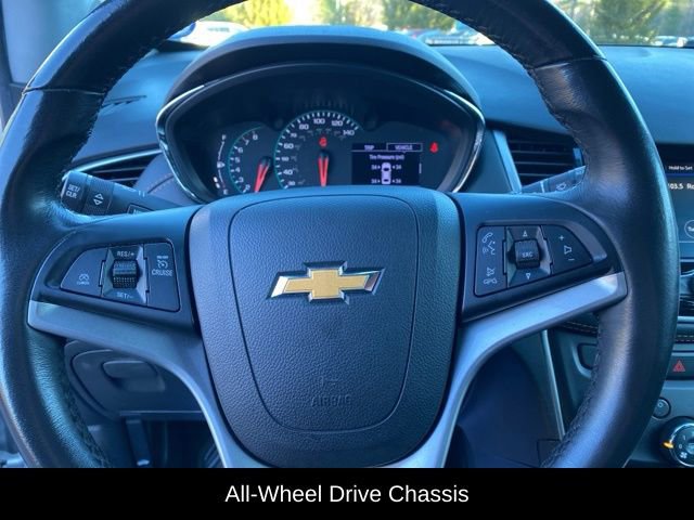Used 2020 Chevrolet Trax LT w/ LT Convenience Package AWD/4WD image 9