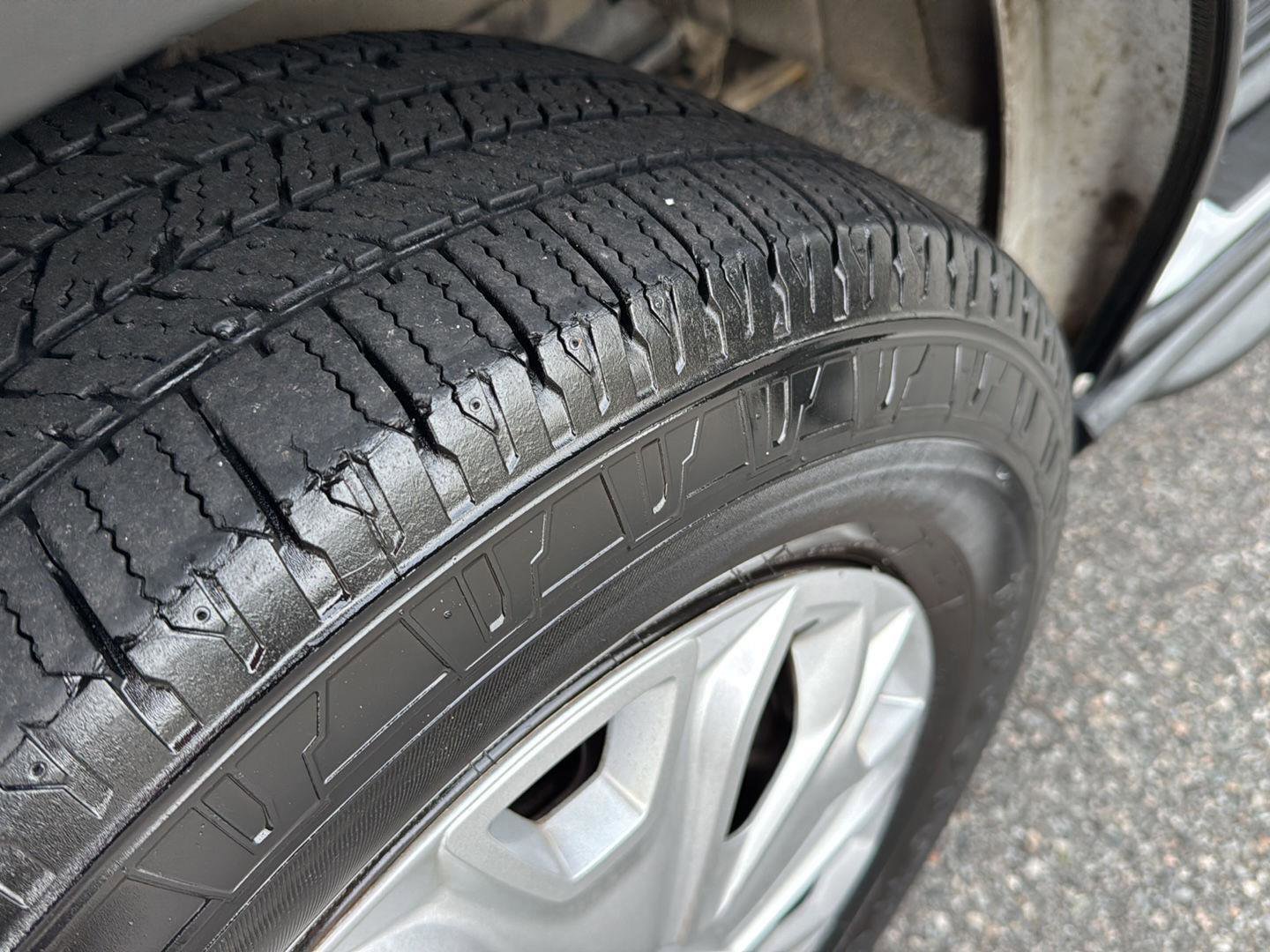 Used 2021 Ford Transit 350 XLT image 30