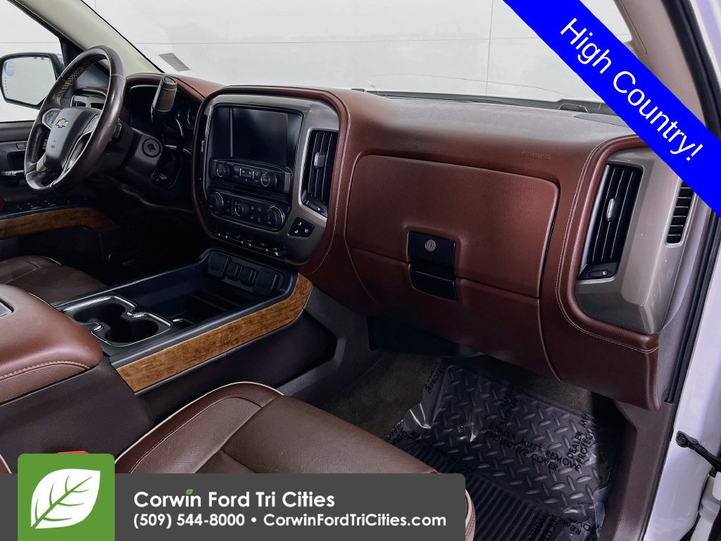 Used 2017 Chevrolet Silverado 1500 High Country AWD/4WD image 28