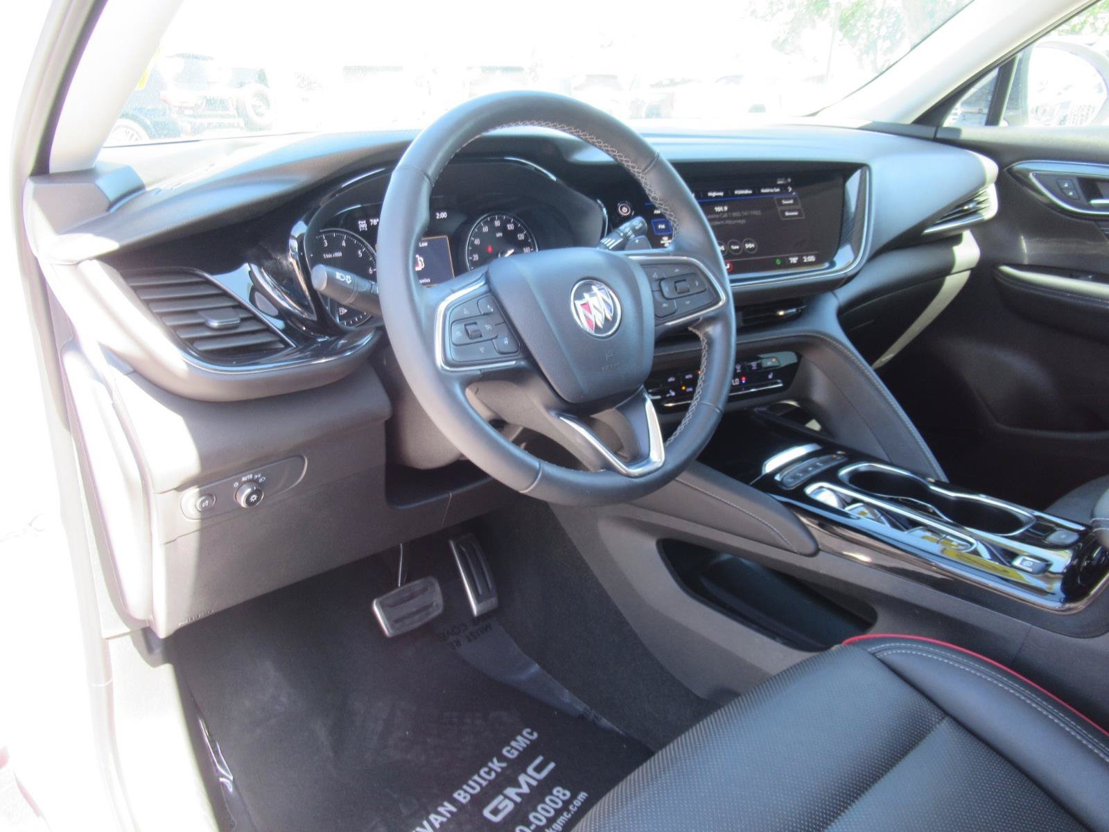 Used 2023 Buick Envision Essence w/ Sport Touring Package AWD/4WD image 18