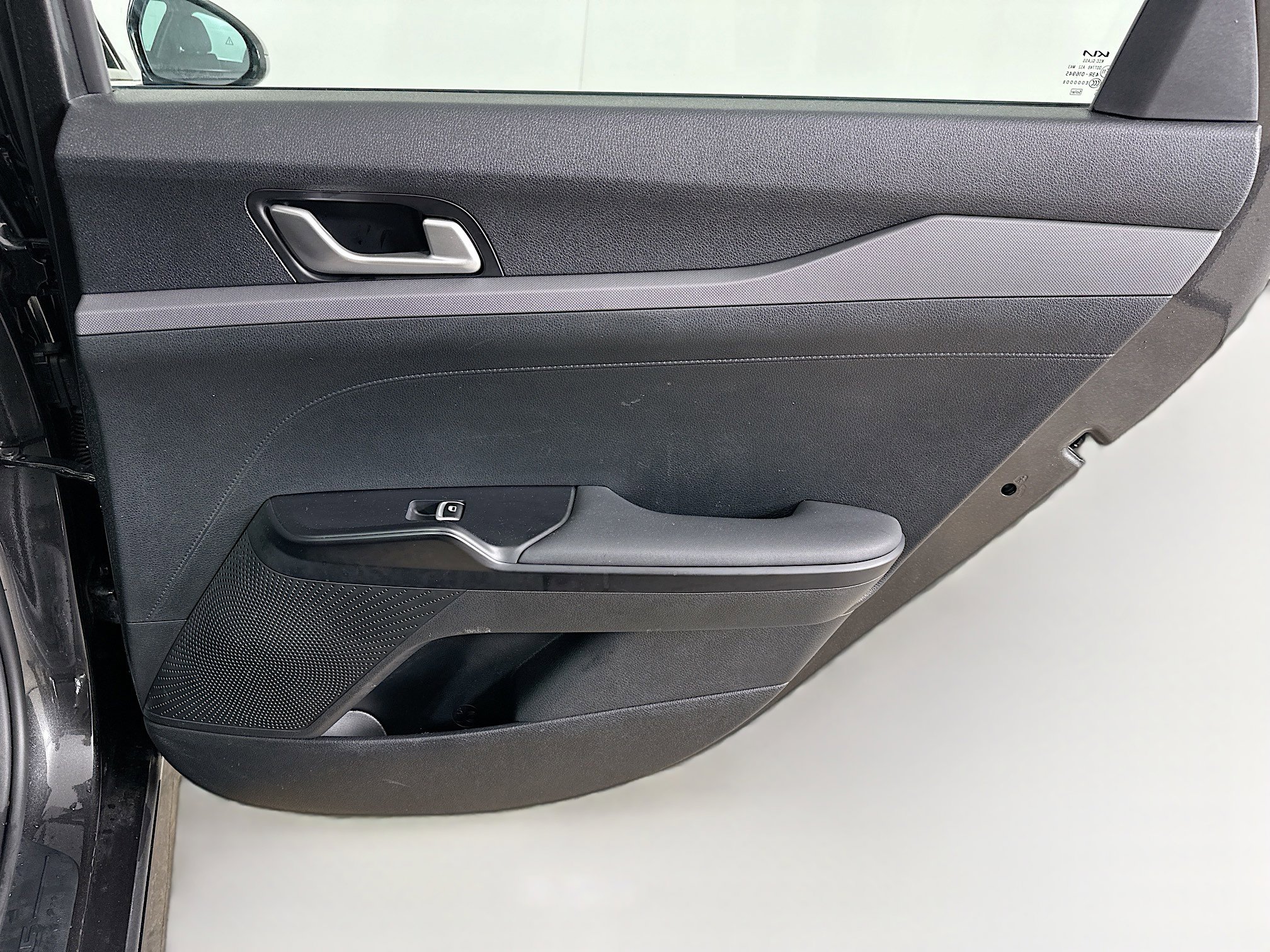 Used 2025 Kia K5 LXS image 28