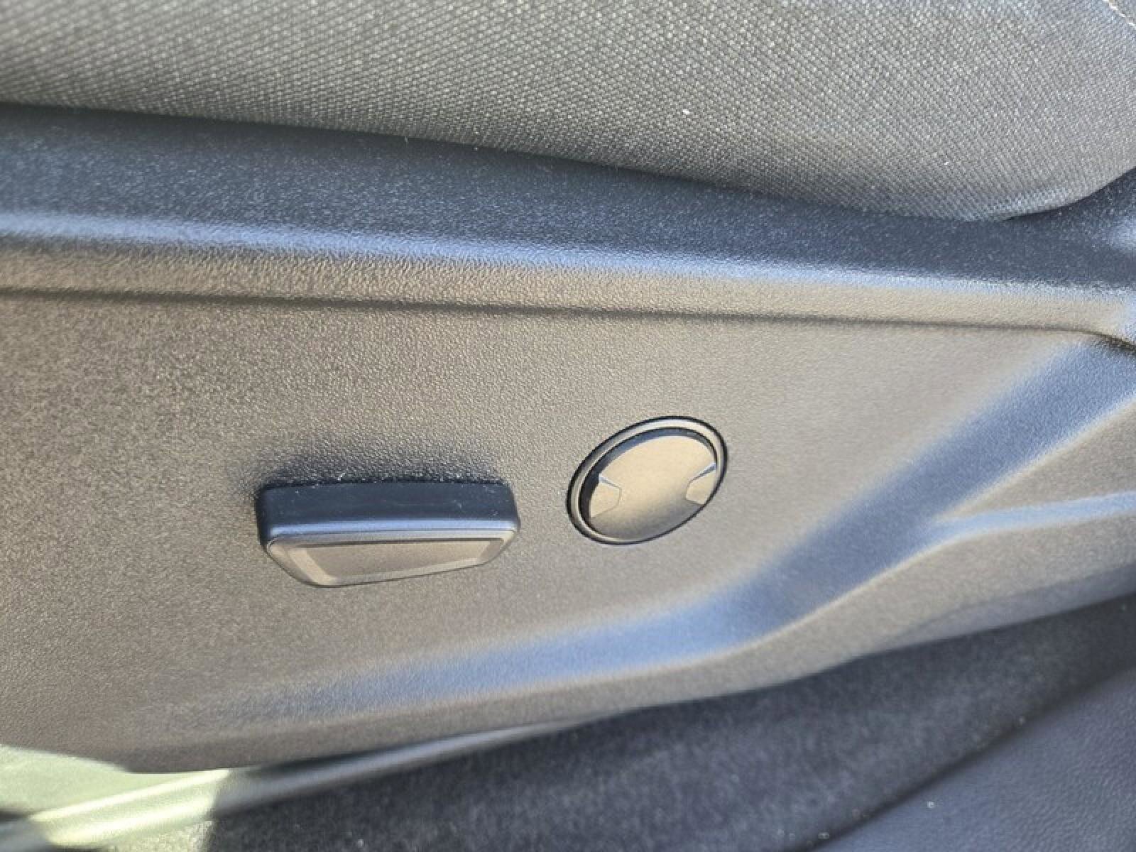 Used 2024 Ford F150 XLT w/ Mobile Office Package image 20