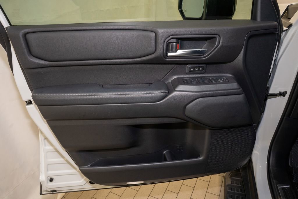 Used 2024 Toyota Land Cruiser image 14