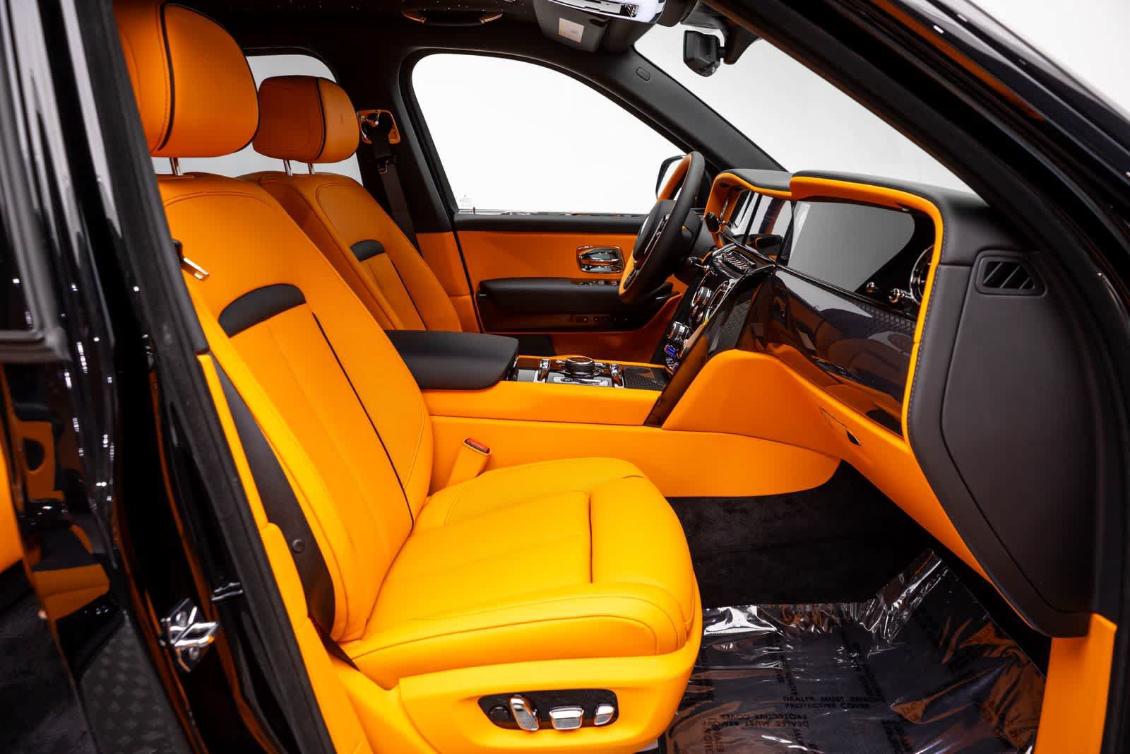 New 2027 Rolls-Royce Cullinan Black Badge AWD/4WD image 17