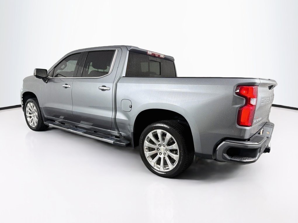 Used 2020 Chevrolet Silverado 1500 High Country w/ Technology Package AWD/4WD image 7