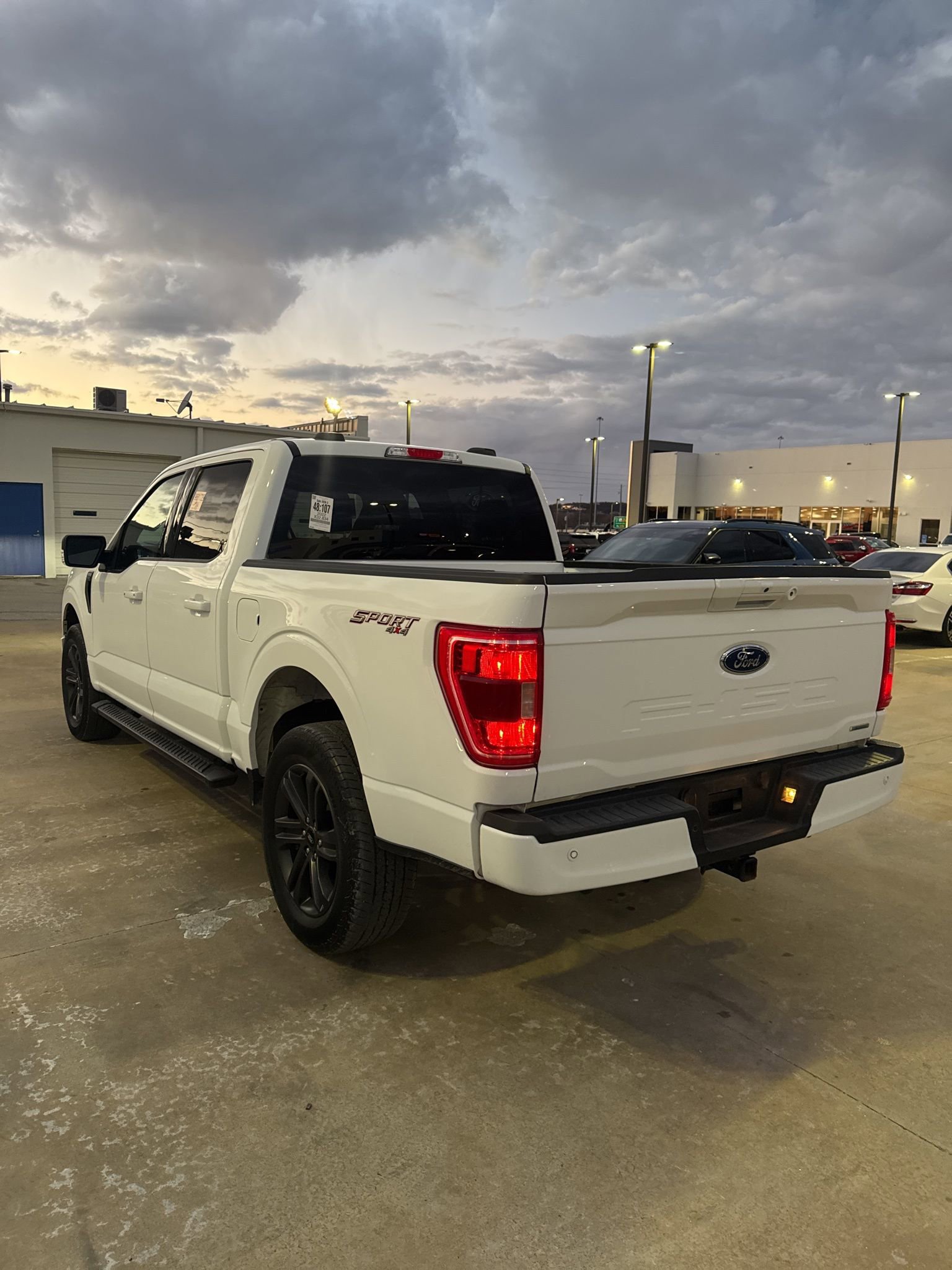 Used 2022 Ford F150 XLT w/ Equipment Group 302A High image 4