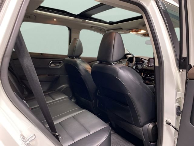 Used 2021 Nissan Rogue SV w/ Premium Package AWD/4WD image 28