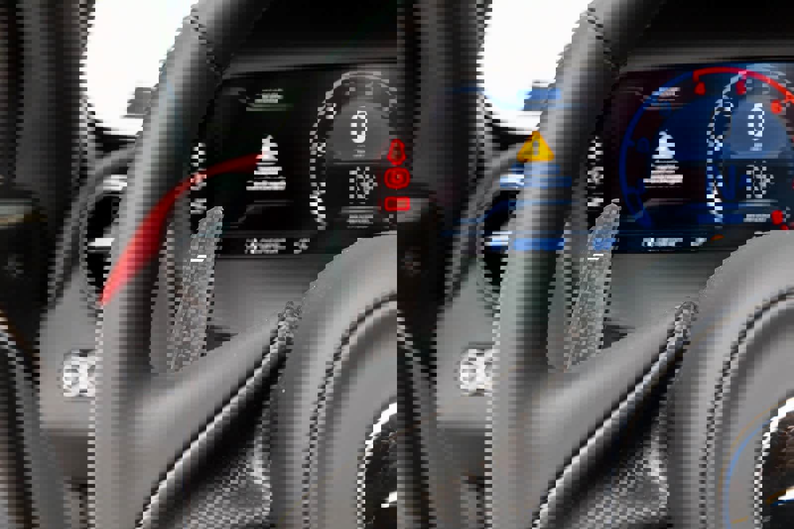 New 2026 McLaren 750S image 30