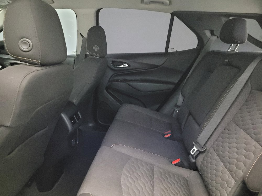 Used 2021 Chevrolet Equinox LT image 18
