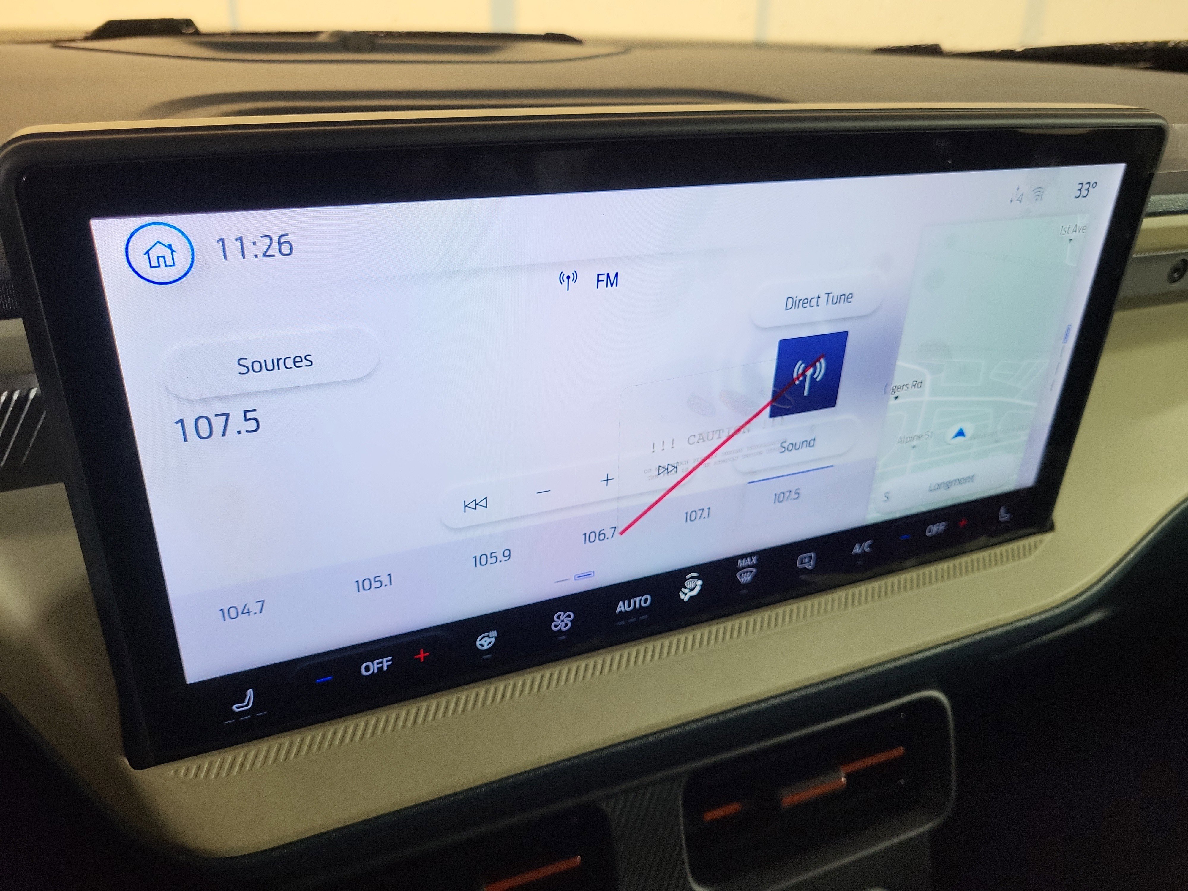 New 2026 Ford Maverick Lariat image 16