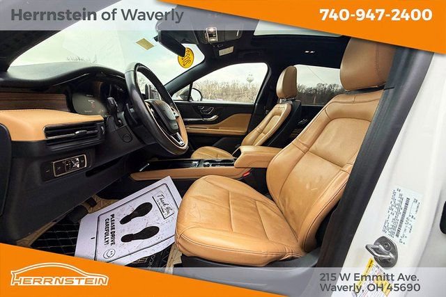 Used 2022 Lincoln Corsair Reserve w/ Equipment Group 201A AWD/4WD image 16