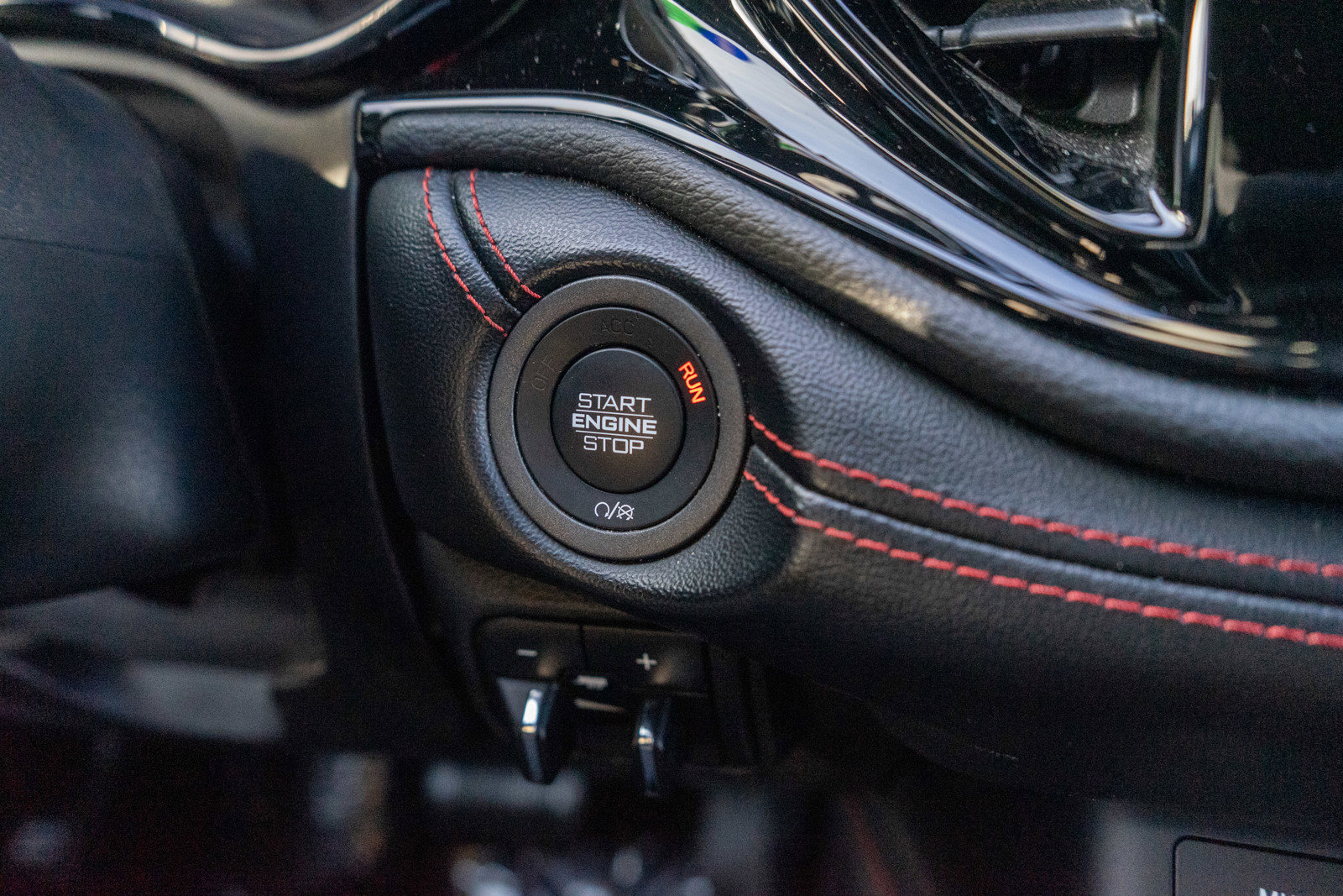 Used 2024 Dodge Durango GT image 23