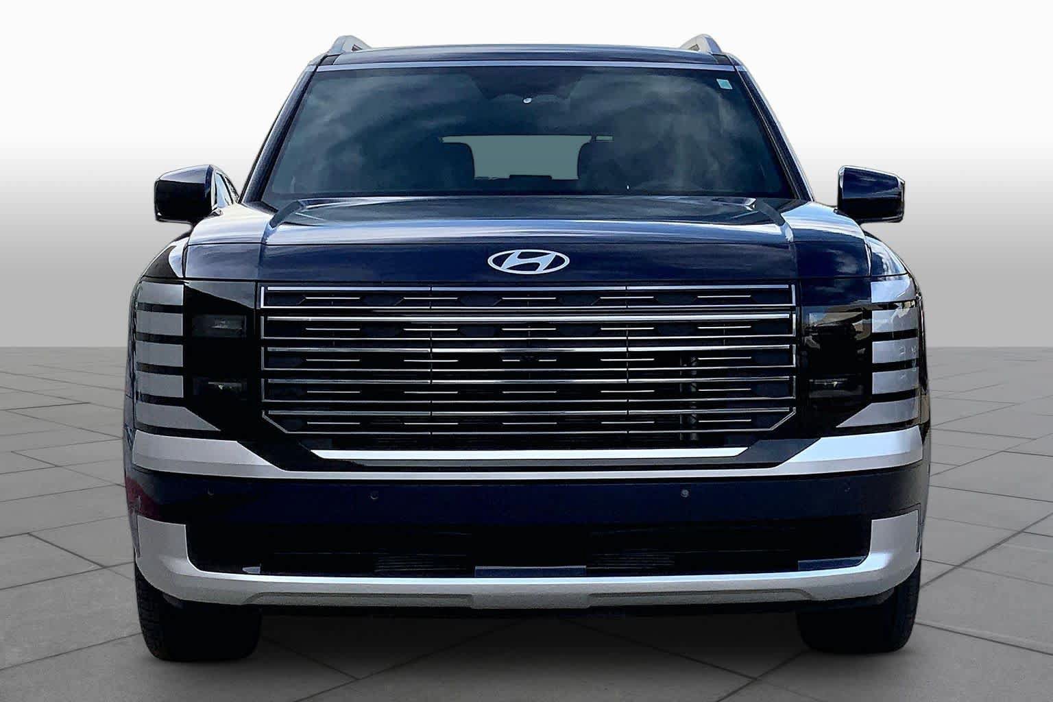 Certified 2026 Hyundai Palisade Calligraphy AWD/4WD image 4