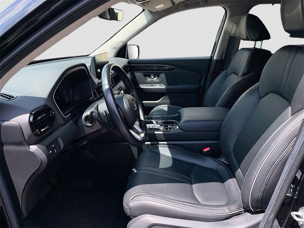 Used 2024 Honda Pilot Elite image 22