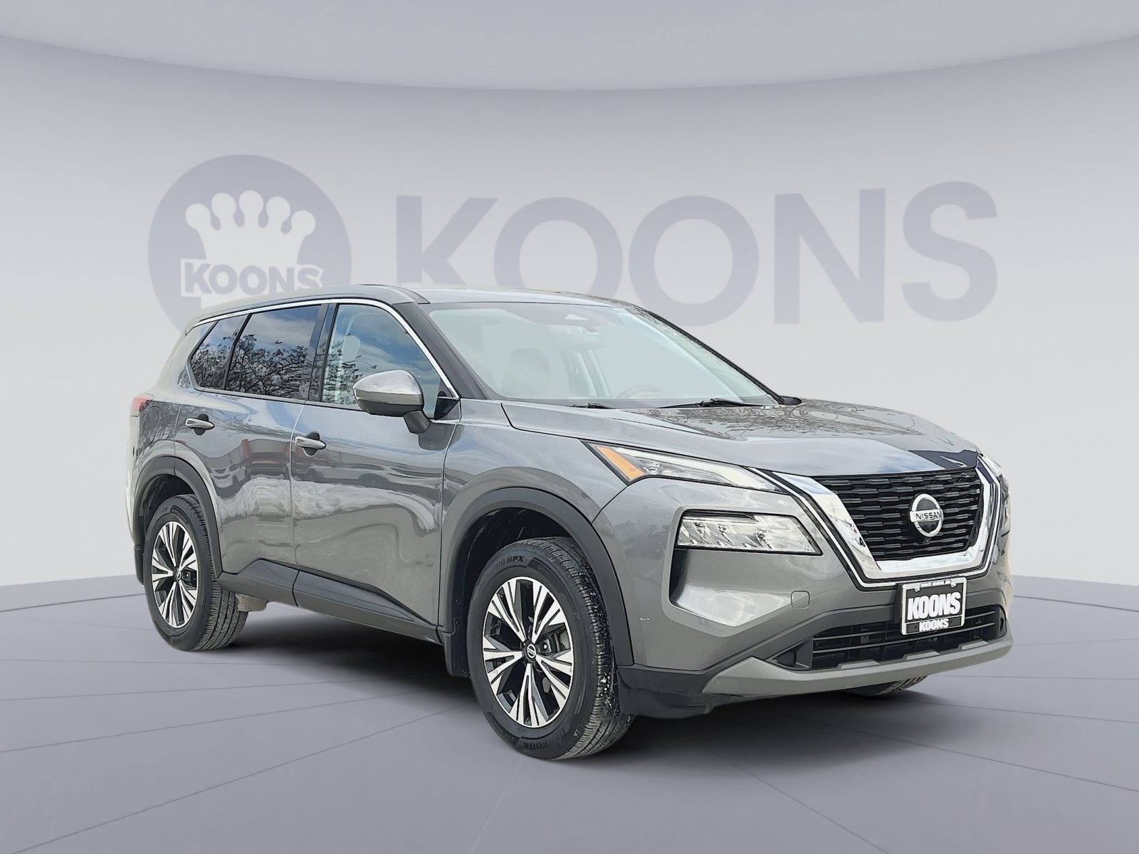 Used 2021 Nissan Rogue SV image 10