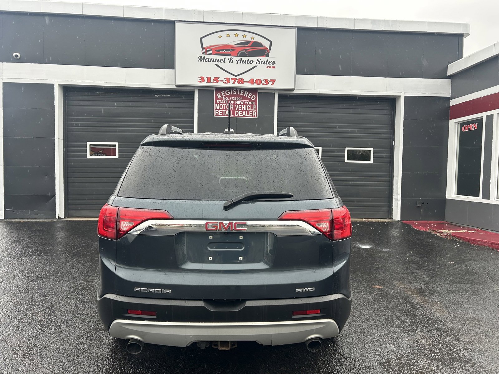 Used 2019 GMC Acadia SLE image 7