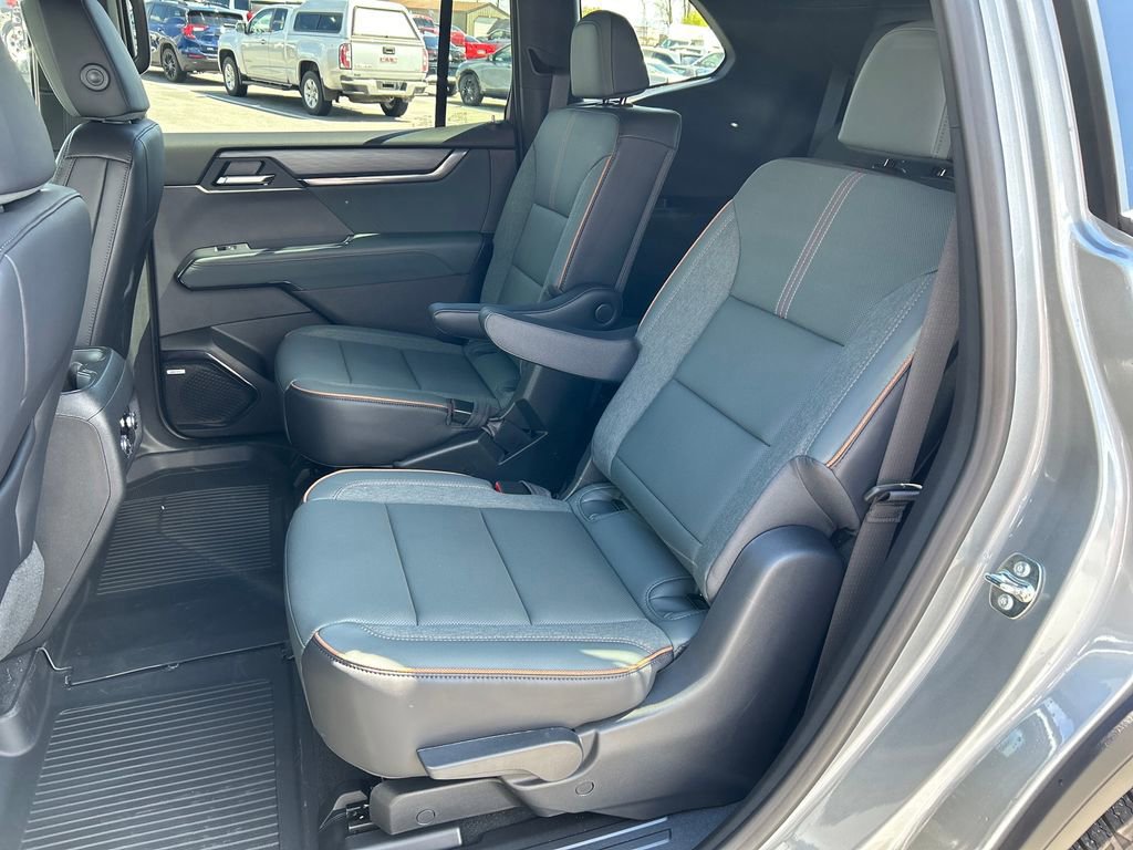 New 2026 GMC Acadia AT4 AWD/4WD image 24