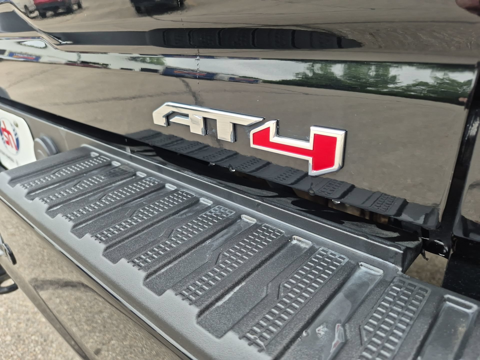 Certified 2022 GMC Sierra 3500 AT4 w/ AT4 Premium Plus Package AWD/4WD image 32