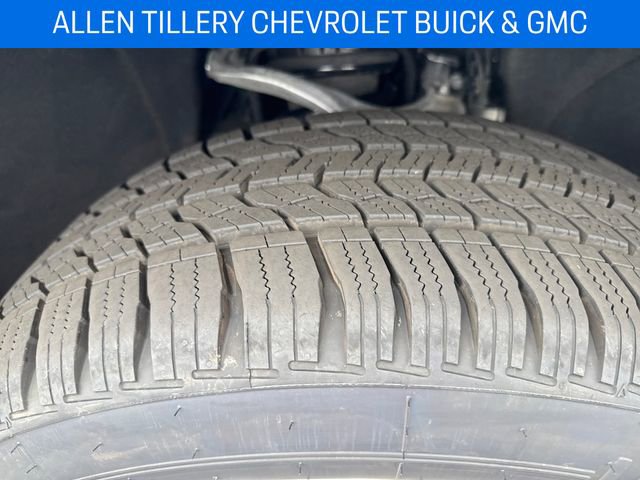 Certified 2023 GMC Yukon Denali image 39