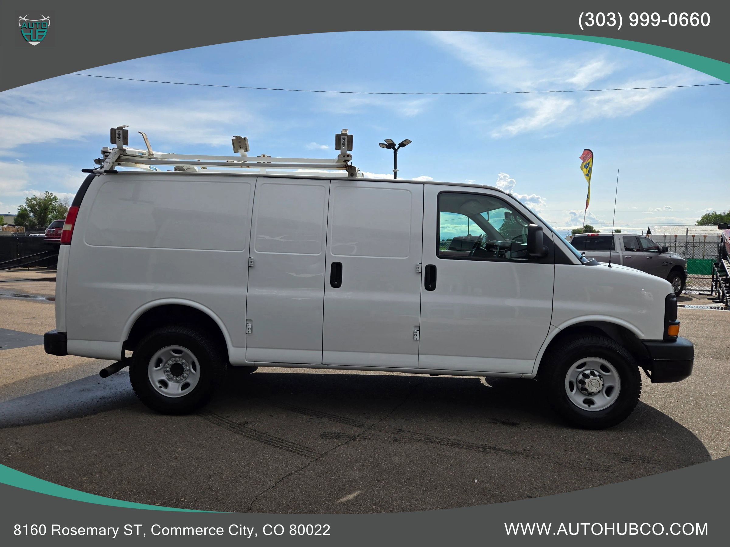 Used 2015 Chevrolet Express 3500 image 4