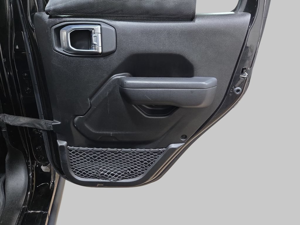 Used 2022 Jeep Wrangler Unlimited Sport AWD/4WD image 14