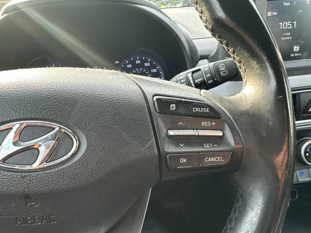 Used 2019 Hyundai Kona SEL AWD/4WD image 17