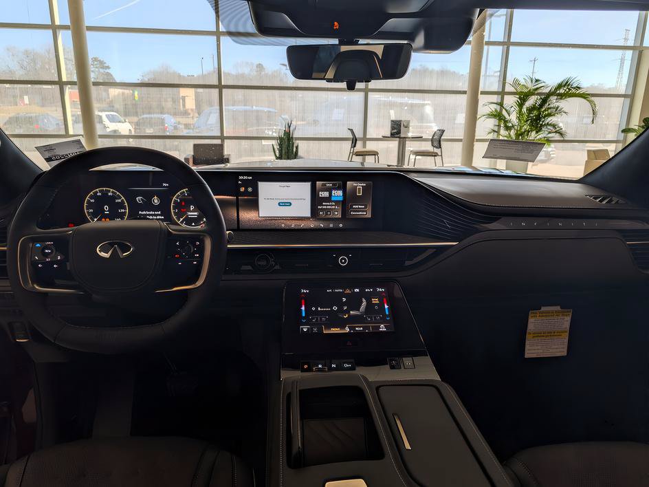 Certified 2026 INFINITI QX80 Autograph AWD/4WD image 12
