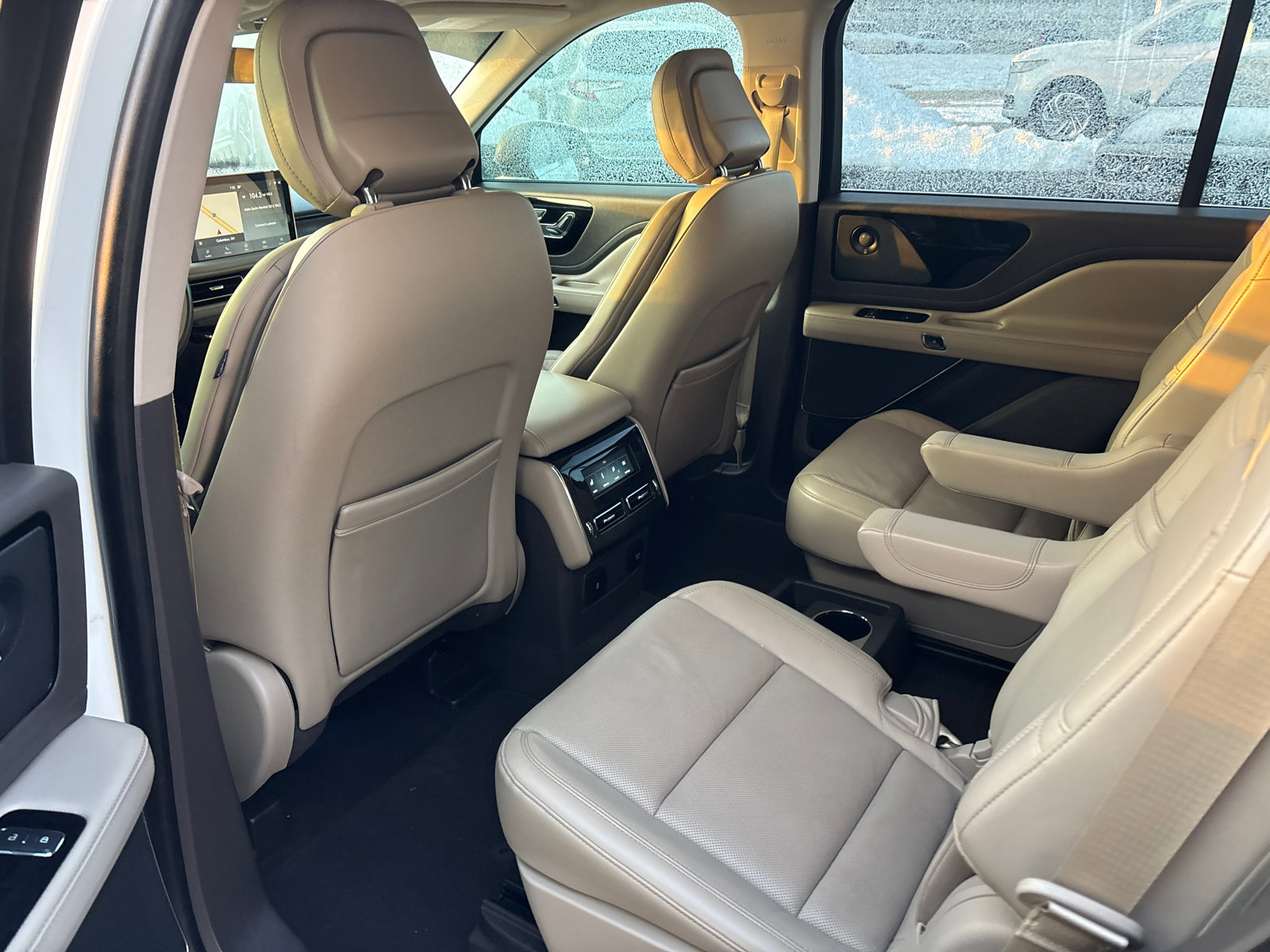 Used 2020 Lincoln Aviator Reserve w/ Elements Package Plus image 26