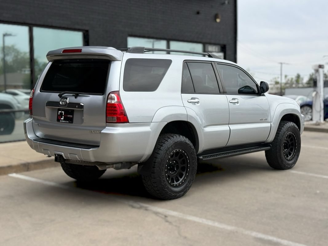 Used 2006 Toyota 4Runner SR5 AWD/4WD image 10